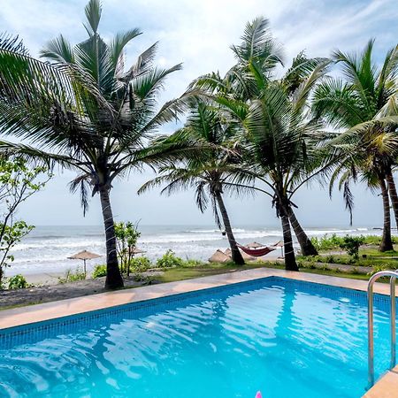 Amadi Beach Front Resort Mandrem Exterior photo