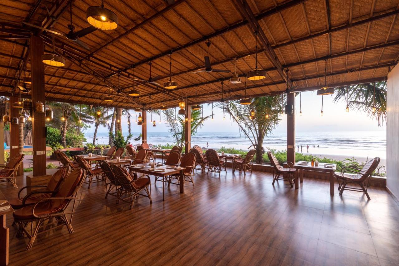 Amadi Beach Front Resort Mandrem Exterior photo